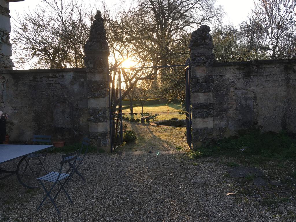 Maison D'Hotes Chandon De Briailles サヴィニー・レ・ボーヌ エクステリア 写真